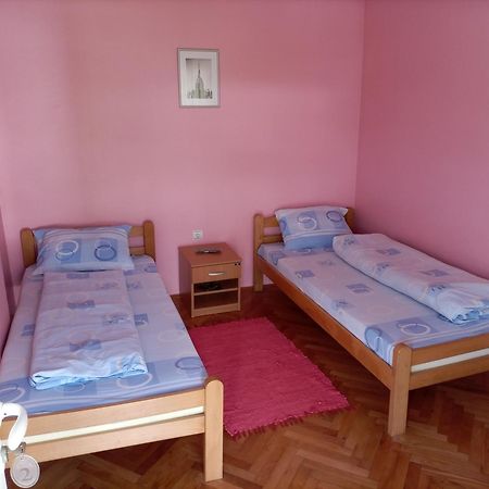 Banja Gornja Trepca-Smestaj Grof Exteriör bild